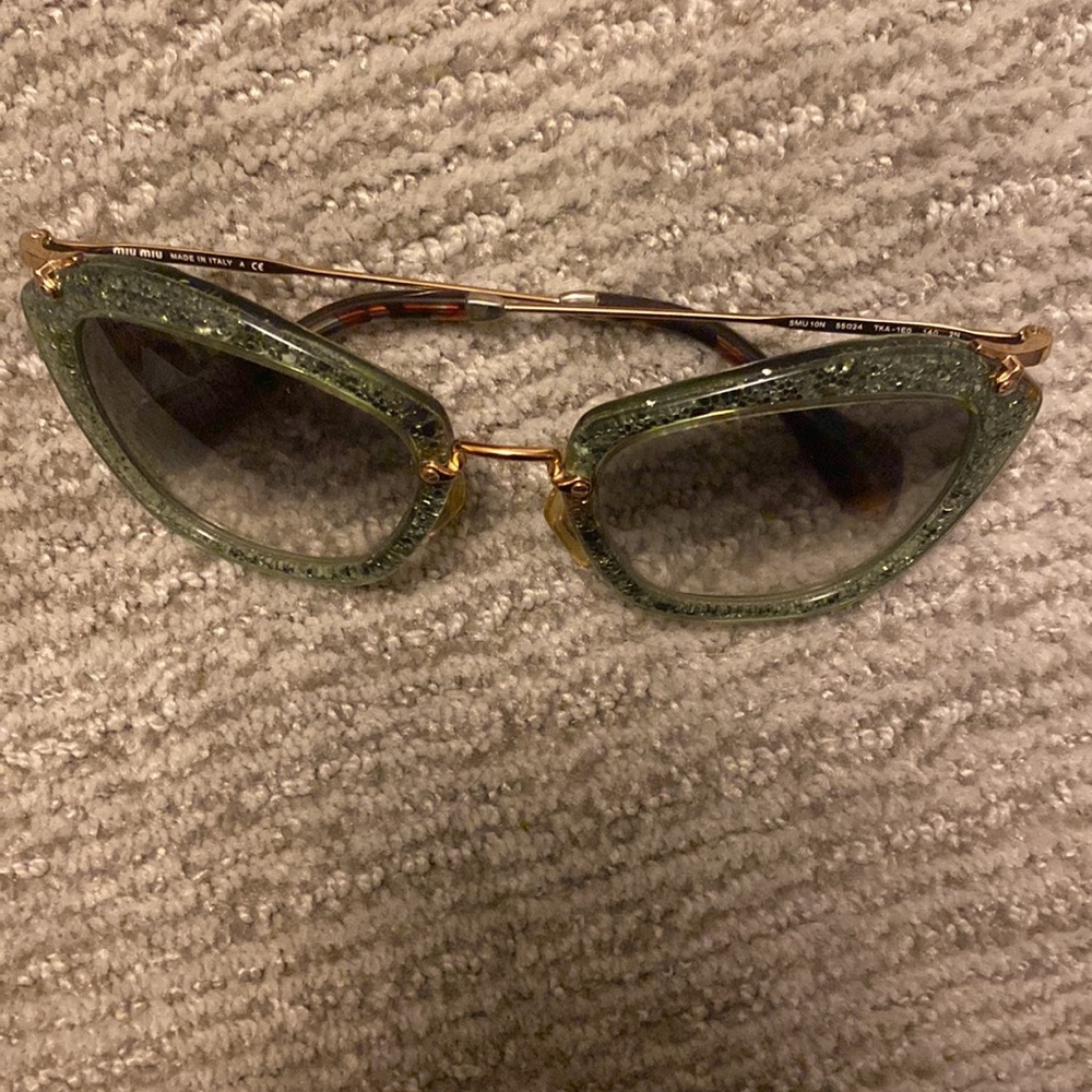 miu miu green sunglasses - Picture 3 of 5